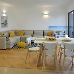 Oasis Premium Twin *