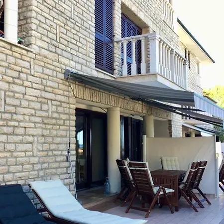 Oasis Premium Twin Primošten
