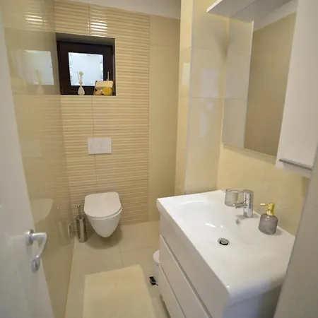 Oasis Premium Twin *