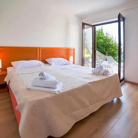 Apartment Oasis Premium Twin