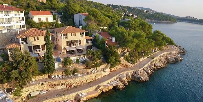 Oasis Premium Twin * Primošten