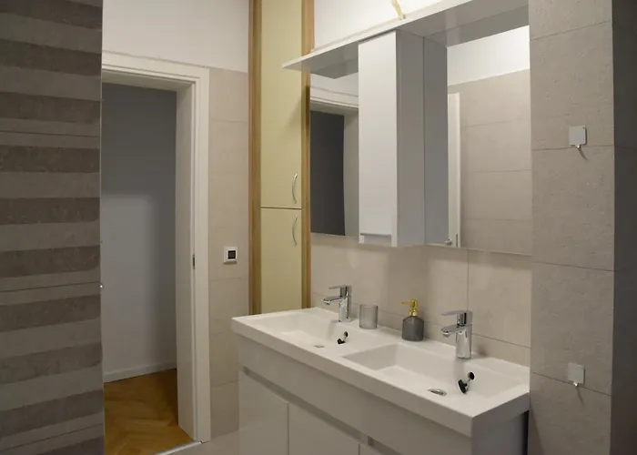 Oasis Premium Twin Apartamento